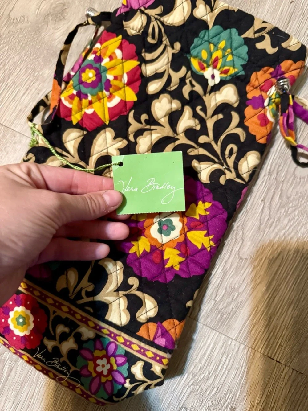 Vera Bradley Cheers To You Bottle Cinch Bag Suzani Pattern NWT - Picture 4 of 6